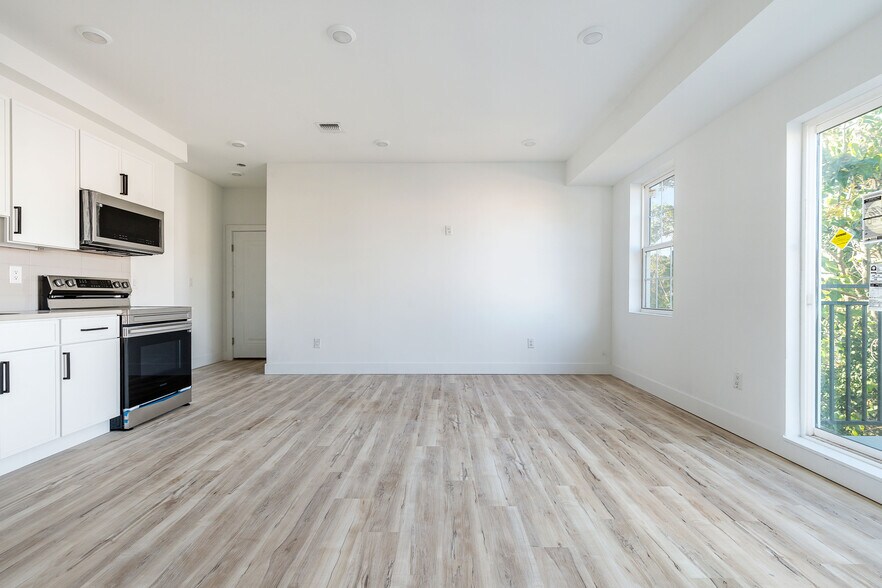 More Photos Of 809 Diamond St, Philadelphia Apartments For Sale