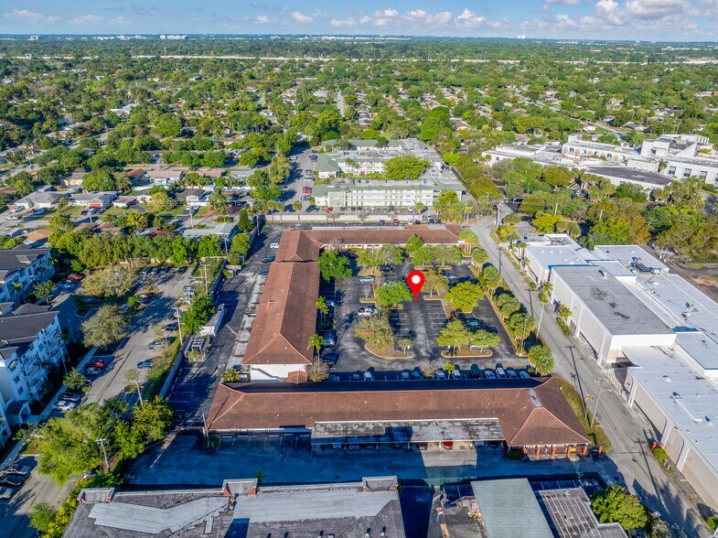 More Photos Of 4100 S Hospital Dr, Plantation Medical For Sale