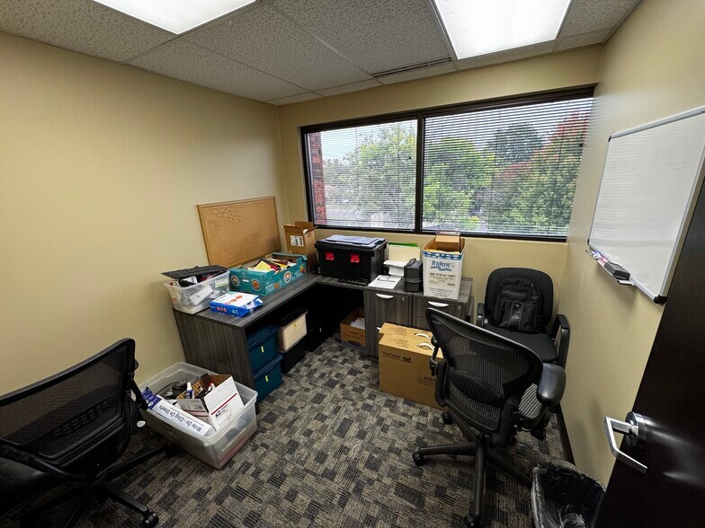 More Photos Of 10300 W 103rd St, Overland Park Office For Sale