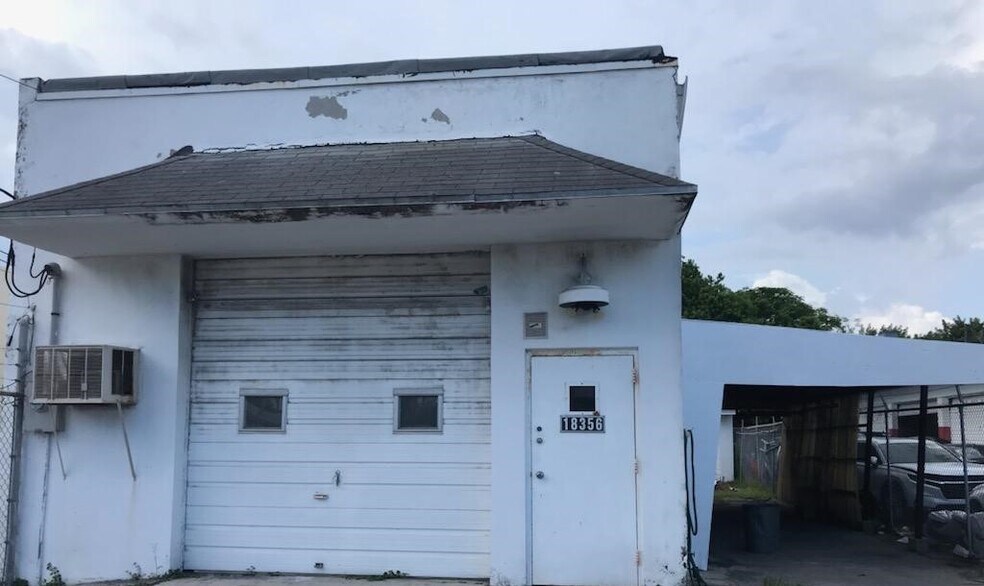 More Photos Of 18356 W Dixie Hwy, North Miami Beach Warehouse For Lease