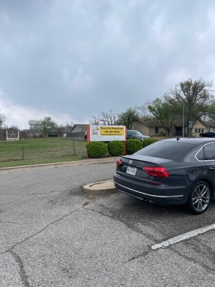 More Photos Of 3620 Hillside Dr, Round Rock Daycare Center For Lease