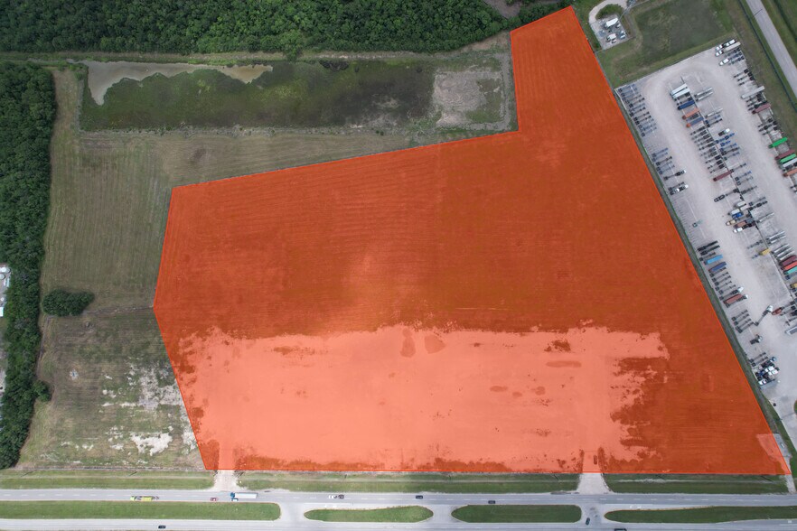 More Photos Of 9322 Bay Area Blvd, Pasadena Land For Lease