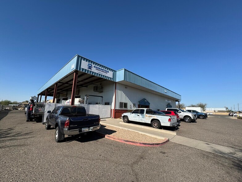 More Photos Of 9440 N 75th Ave, Peoria Warehouse For Lease