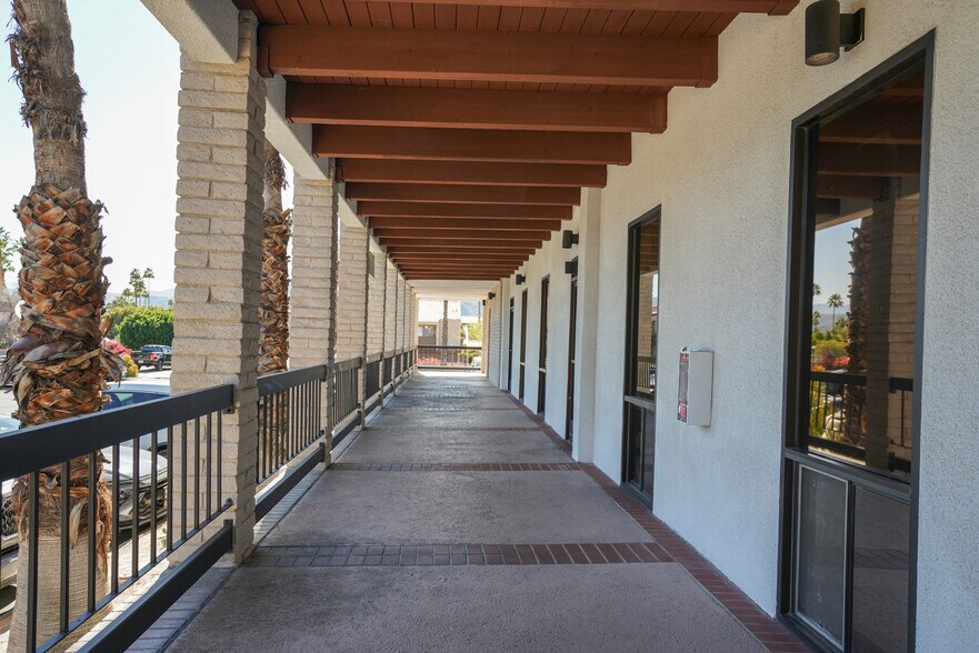 More Photos Of 2825 E Tahquitz Canyon Way, Palm Springs Medical For Sale