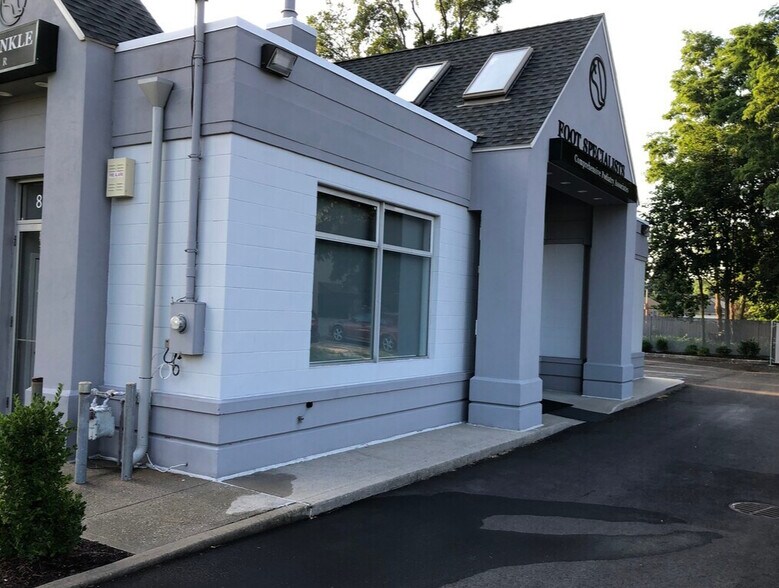 Primary Photo Of 871 Middle Country Rd, Selden General Retail For Sale