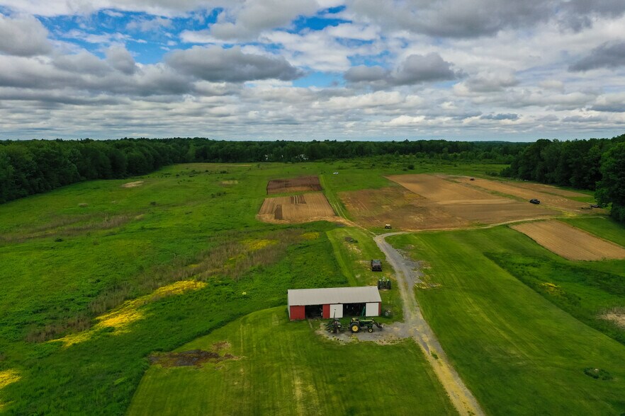 More Photos Of 8003 Henry Clay Blvd, Liverpool Land For Lease