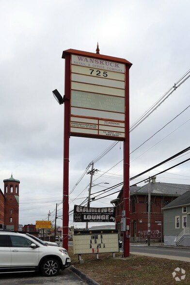 More Photos Of 725 Branch Ave, Providence Multifamily For Sale