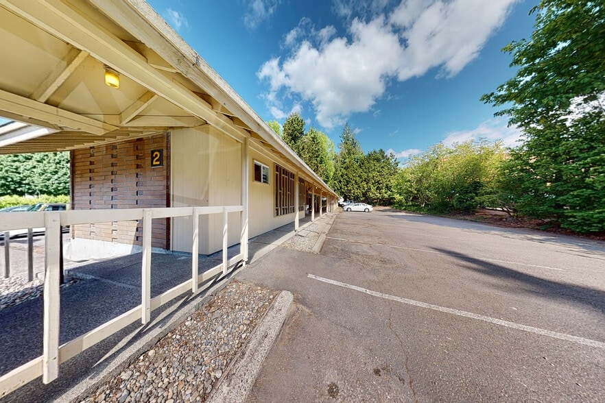 More Photos Of 520 Lilly Rd NE, Olympia Medical For Lease