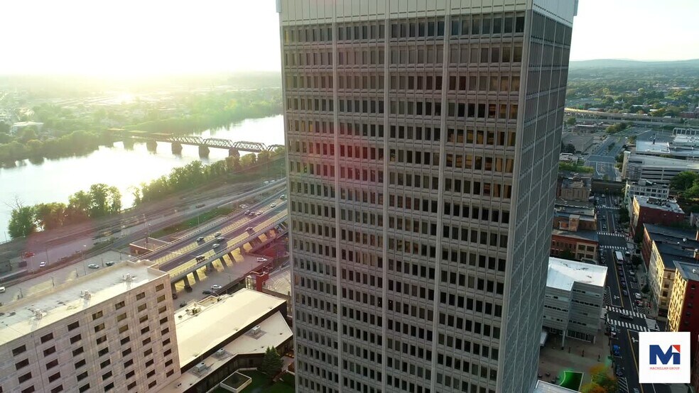 More Photos Of 1500 Main St, Springfield Medical For Lease