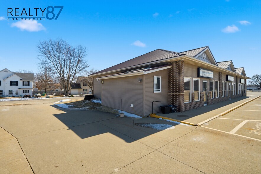 More Photos Of 4659 Highway 13, Central City Restaurant For Sale