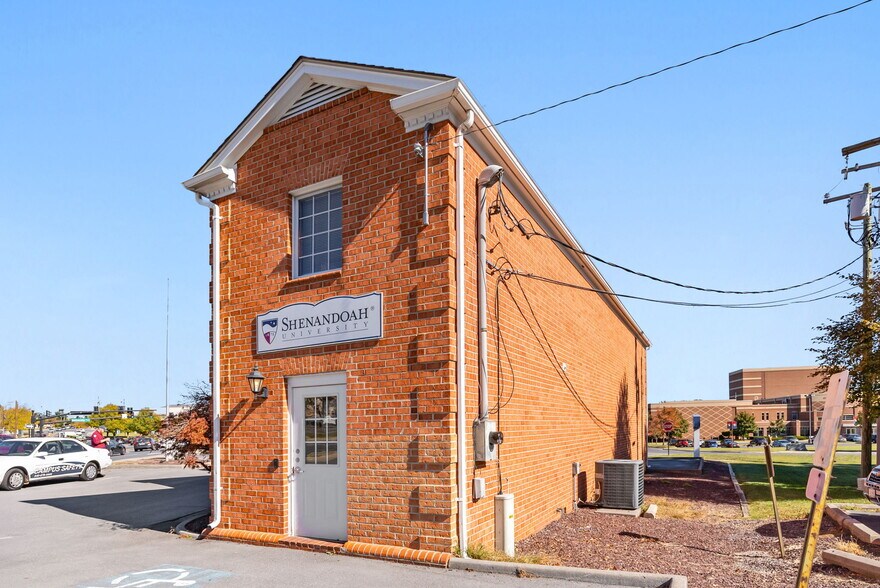 More Photos Of 650 Millwood Ave, Winchester Office For Lease