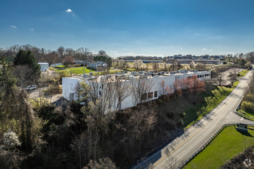 More Photos Of 600 Boyce Rd, Pittsburgh Food Processing For Lease
