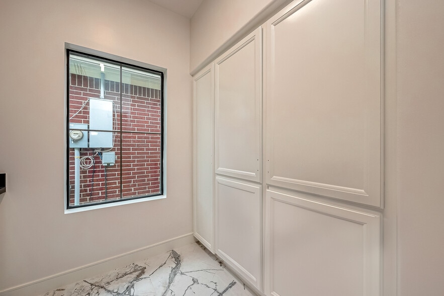 More Photos Of 21392 Provincial Blvd, Katy Medical For Lease