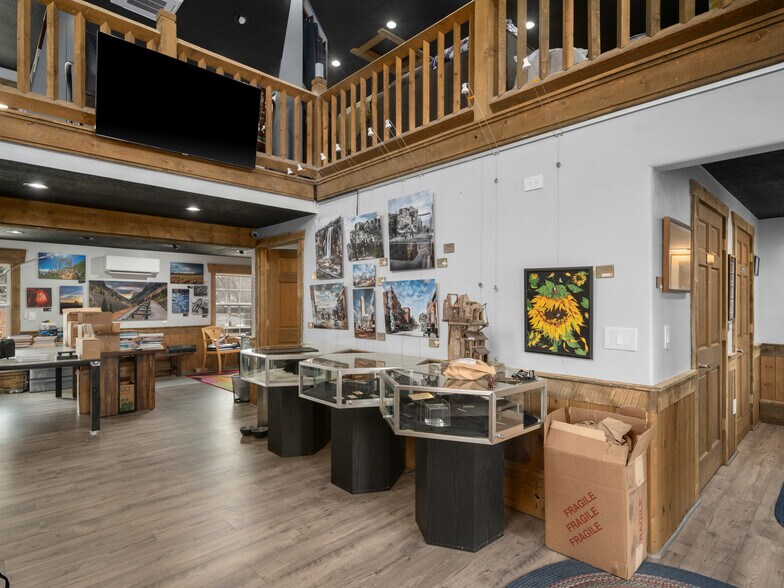 More Photos Of 7355 E 200 S, Huntsville Office For Sale
