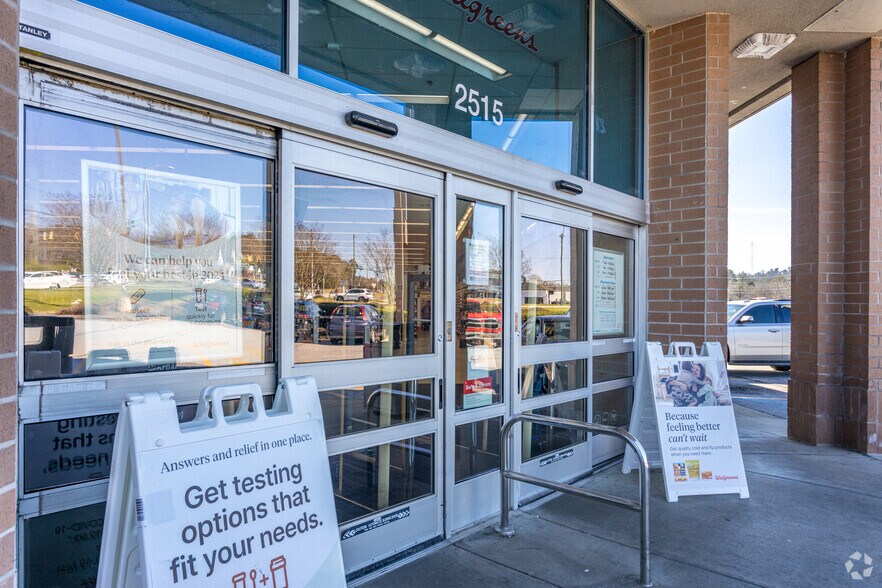 More Photos Of 2515 Crawford Rd, Phenix City Drugstore For Sale