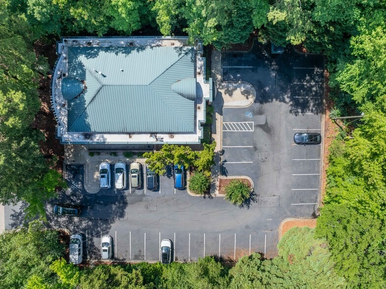 More Photos Of 6800 Democracy Dr, Charlotte Medical For Lease