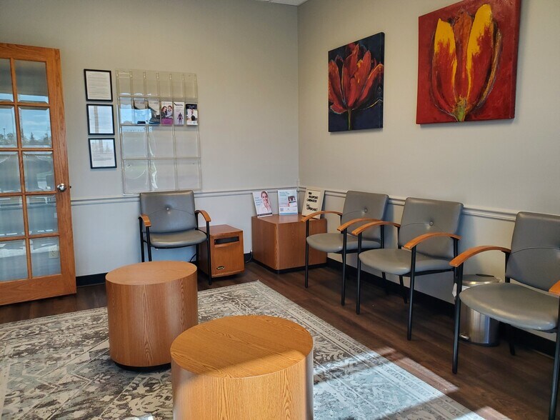 More Photos Of 3750 N 156th St, Omaha Unknown For Lease