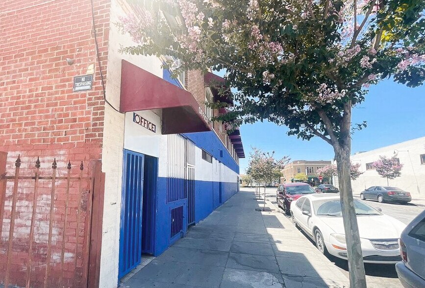 More Photos Of 5344 Long Beach Blvd, Long Beach Storefront Retail Office For Lease