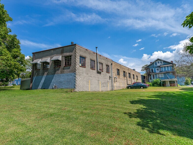 More Photos Of 210 Merrimon Ave, Asheville Land For Sale