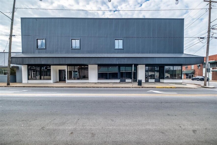 Primary Photo Of 177-179 N Main St, Russellville Storefront For Lease