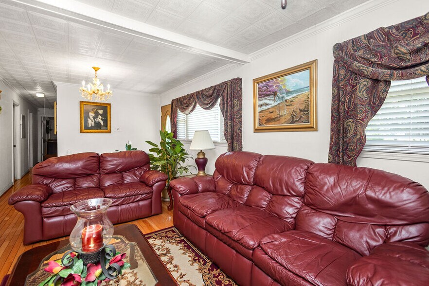 More Photos Of 950 Totten Rd, Gibsonville Freestanding For Sale