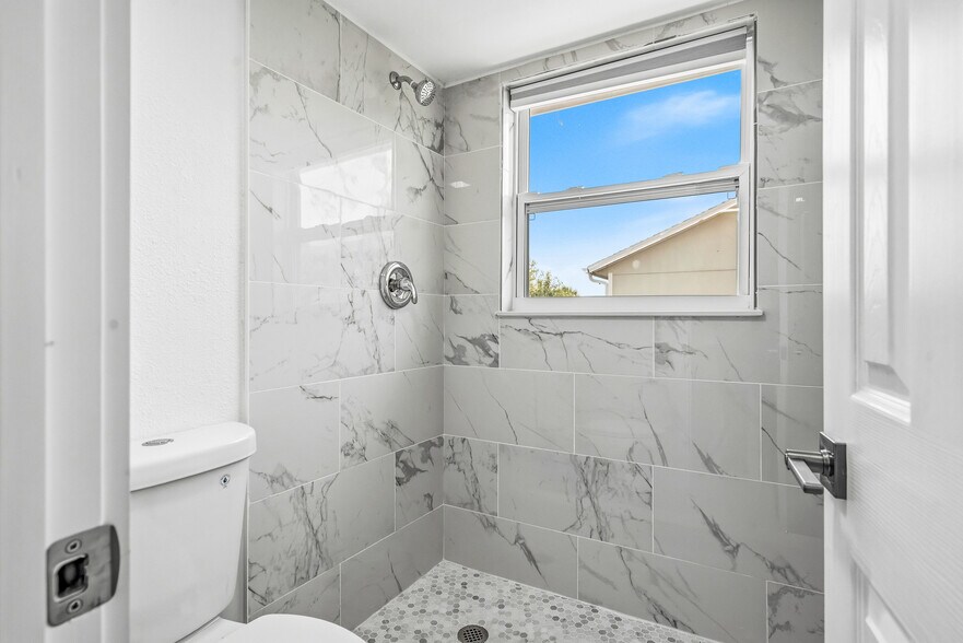 More Photos Of 741 Hernando St, Fort Pierce Multifamily For Sale