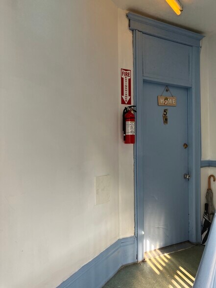 More Photos Of 1003 New York Ave, Union City Apartments For Sale
