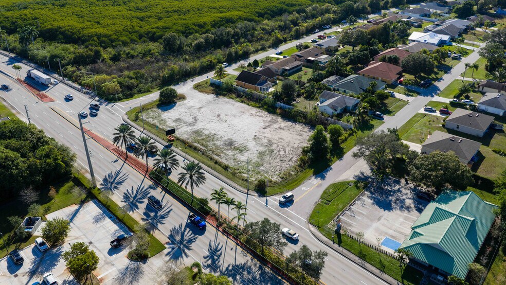 More Photos Of 774 SE Port St Lucie Blvd, Port Saint Lucie Land For Sale