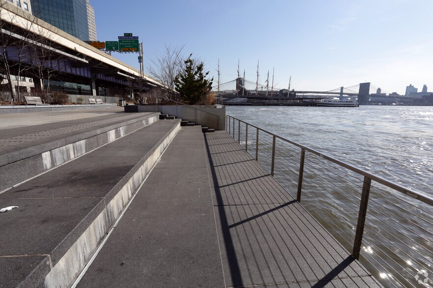 More Photos Of 265 Water St, New York Apartments For Lease