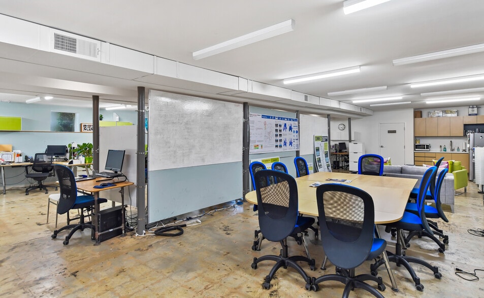 More Photos Of 889 Wylie St SE, Atlanta Loft Creative Space For Lease