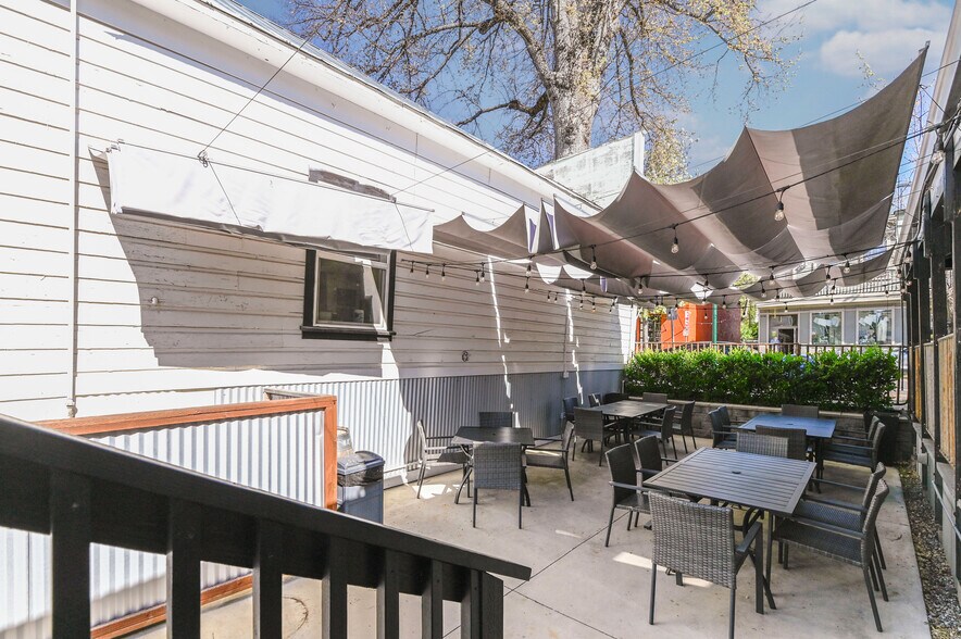 More Photos Of 435 Main St, Murphys General Retail For Sale