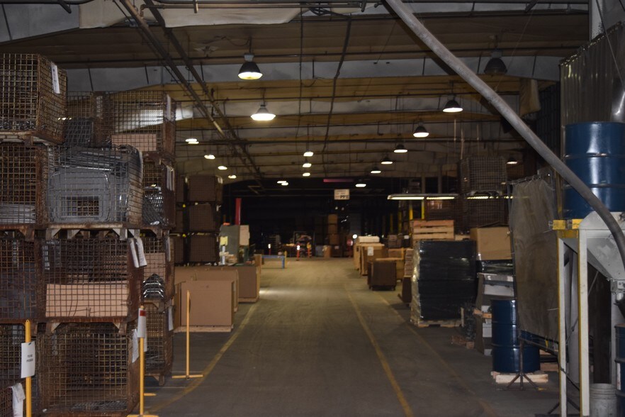 More Photos Of 62 Vermont Castings Way, Bethel Warehouse For Lease