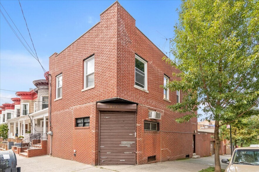 Primary Photo Of 2921 Heath Ave, Bronx Industrial For Sale