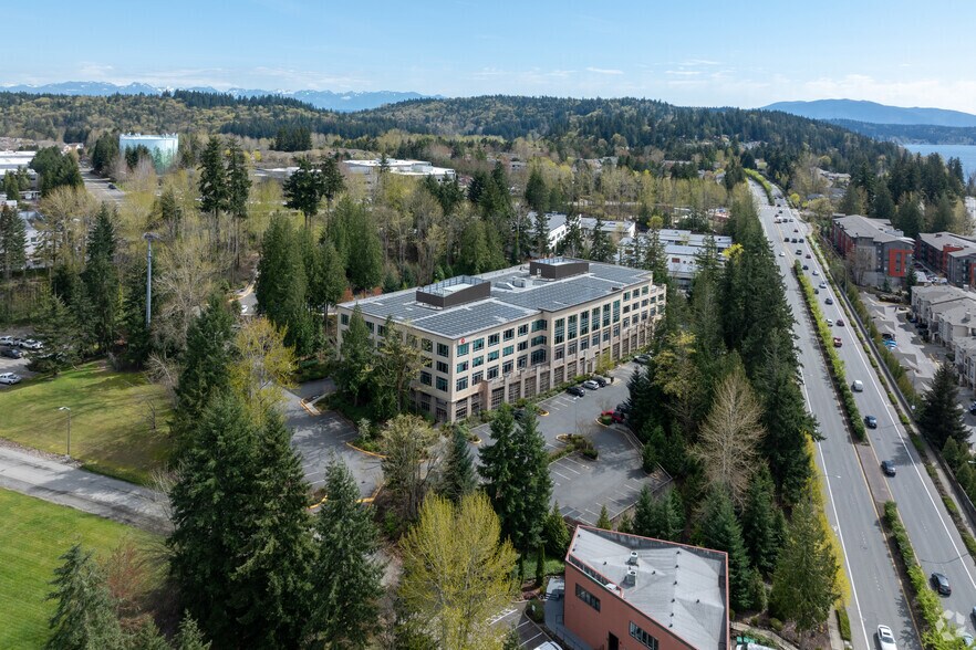 More Photos Of 18300 Redmond Way, Redmond Office For Lease
