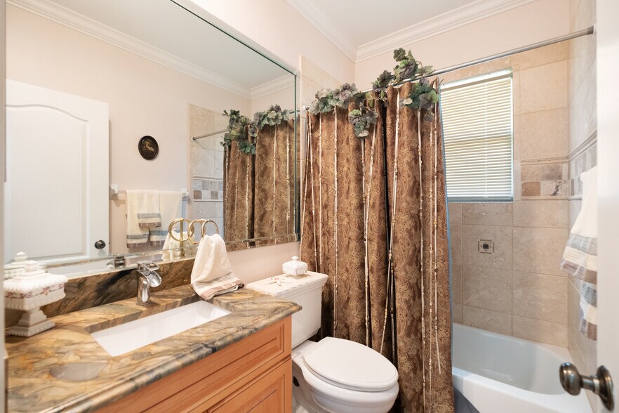 More Photos Of 6761 Golden Gate Pky, Naples Flex For Sale