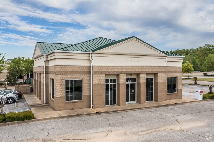 More Photos Of 1426 Nail Rd W, Horn Lake Unknown For Lease