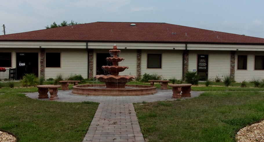 More Photos Of 305 Skyline Dr, Lady Lake Medical For Lease