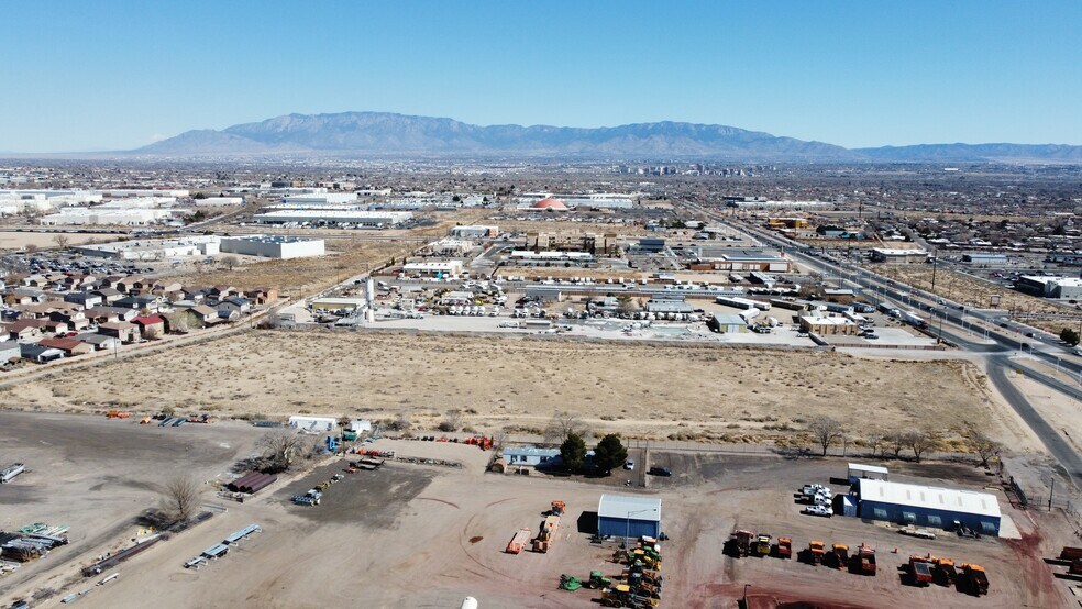 More Photos Of 8301 Volcano Rd NW, Albuquerque Land For Sale