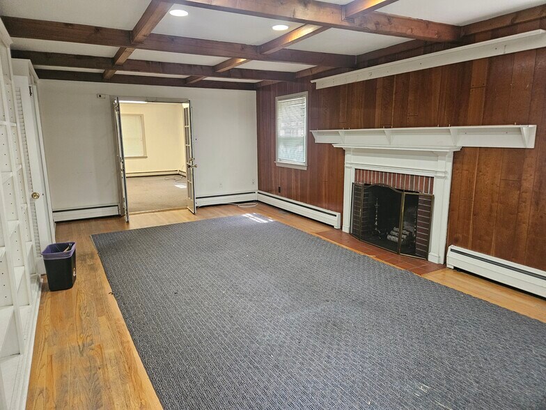 More Photos Of 170 Scotch Rd, Ewing Office For Sale