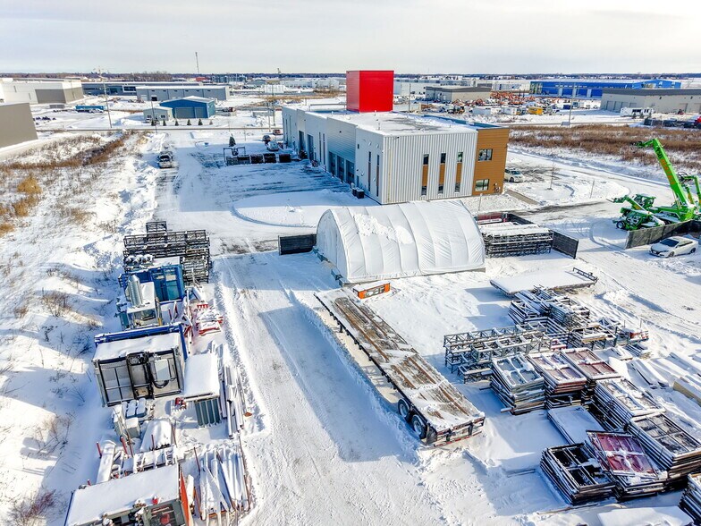 More Photos Of 224 Robot St, Vars Warehouse For Sale