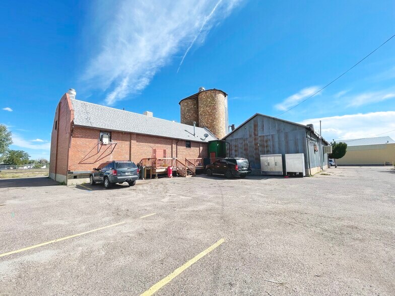 More Photos Of 815 7th St, Fort Lupton Restaurant For Sale