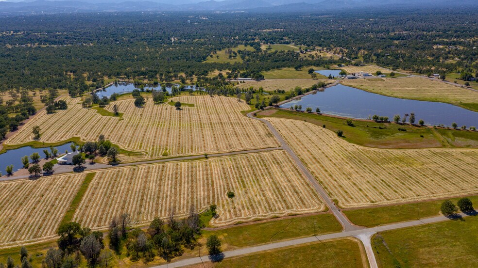 More Photos Of 21623 Seven Lakes Ln, Redding Land For Sale