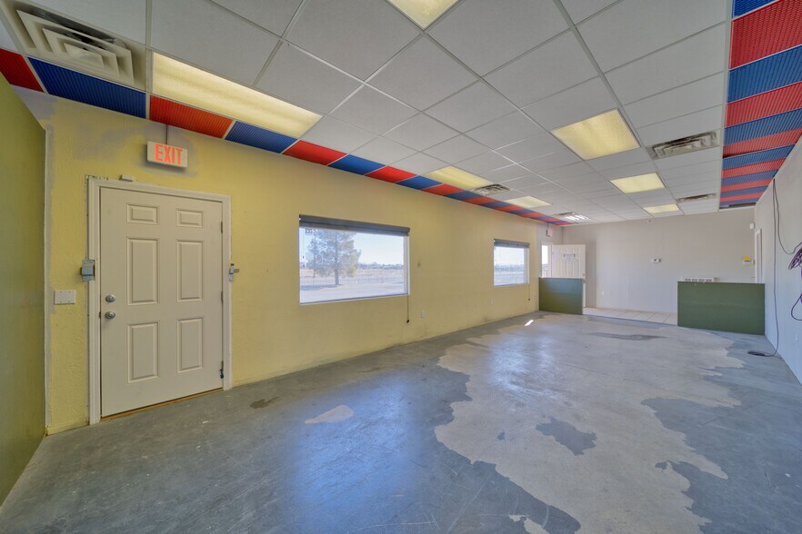 More Photos Of 800 Margaret St, Pahrump Manufacturing For Lease