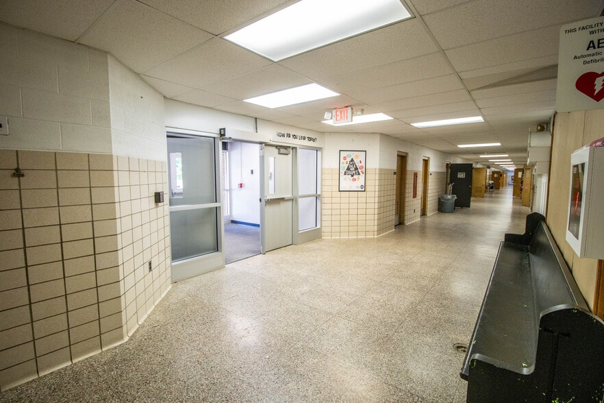 More Photos Of 11218 N Linden Rd, Clio Schools For Sale