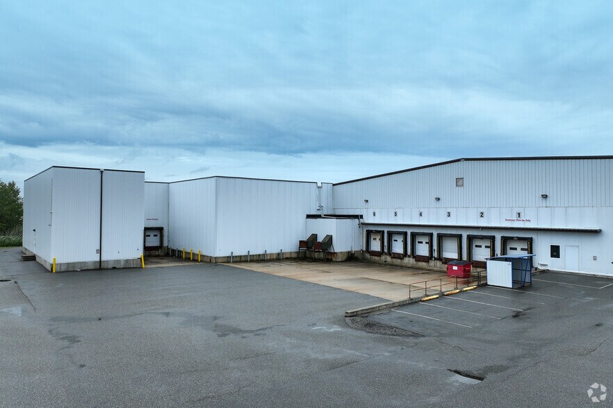 More Photos Of 2 Opportunity Way, Newburyport Industrial For Lease