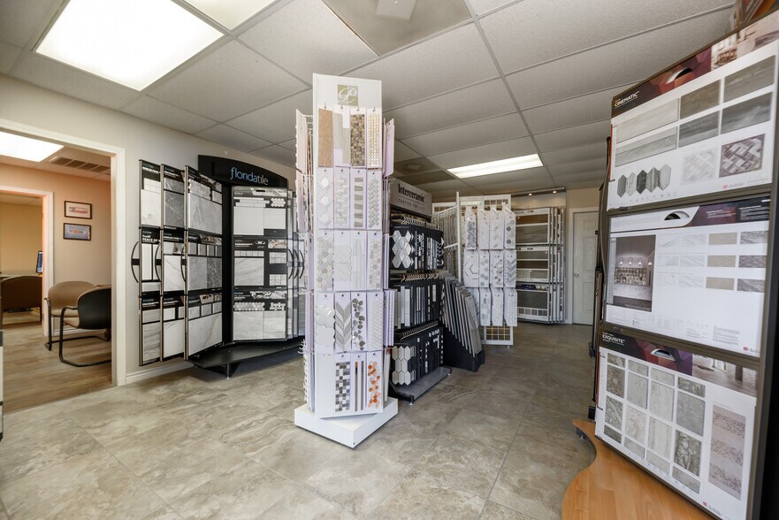 More Photos Of 2331 N Hwy 46, Seguin Light Distribution For Lease