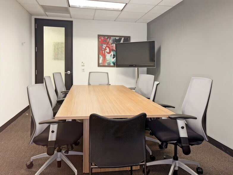 More Photos Of 100 Cambridge St, Boston Coworking Space