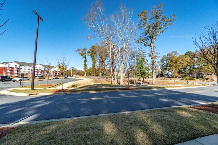 Primary Photo Of 2480 Lexington Rd, Athens Land For Sale