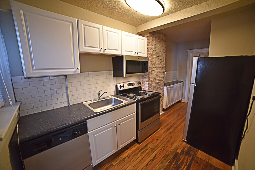 More Photos Of 4025-4027 Harrison St, Kansas City Apartments For Sale