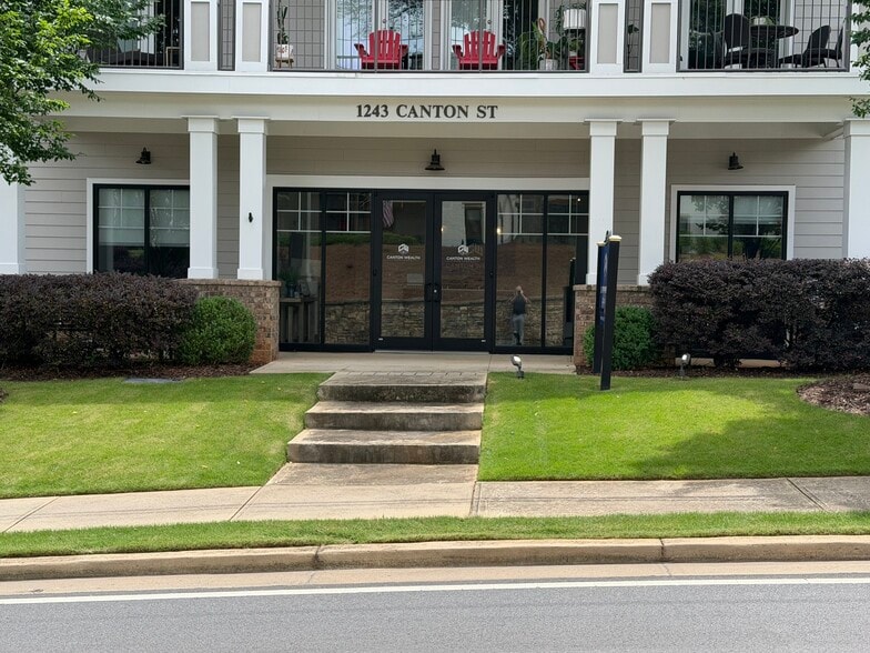 Primary Photo Of 1243 Canton St, Roswell General Retail For Sale